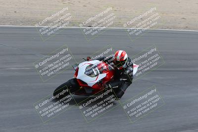 media/Mar-20-2023-Moto Forza (Mon) [[d0bbc59e78]]/1-A Group (Green)/Session 4 (Turn 10 Inside)/